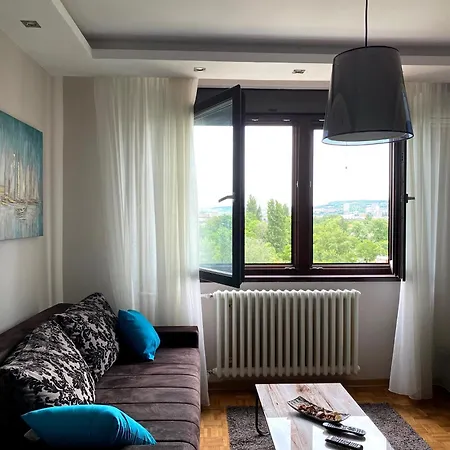 53, Danube Quay